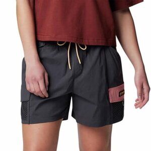 Columbia Women's 5" Painted Peak Shorts, Small, NWT